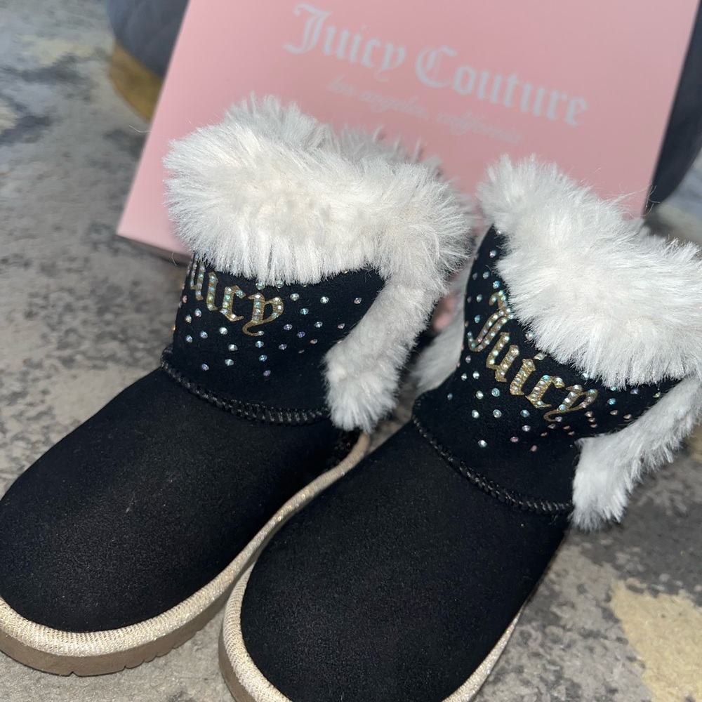 Juicy Couture Toddler Fur Studded Boots